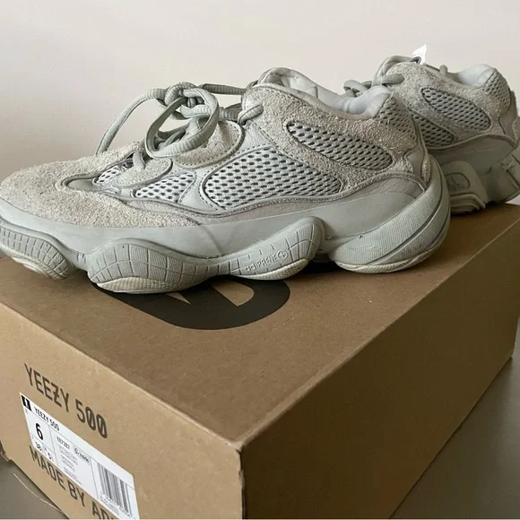 adidas gazelle silver green womens adidas Men's Yeezy 500 "Stone Salt"